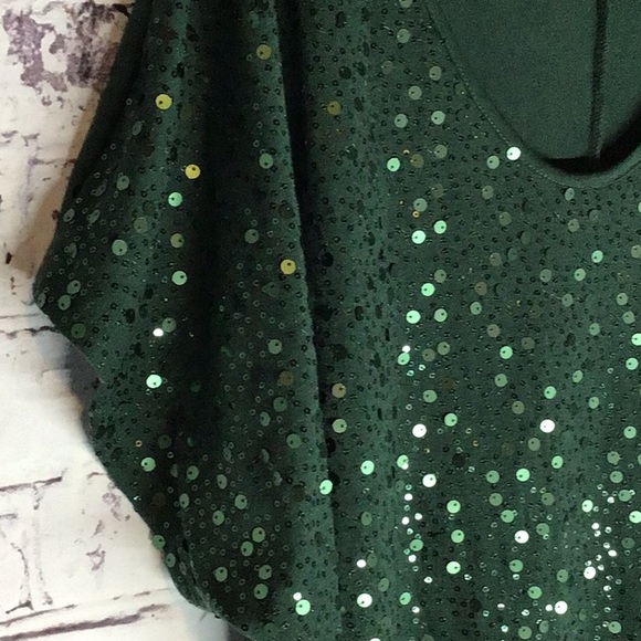 ✨Lane Bryant Green Sequin Top with Sparkling Details Size 26 - Picture 5 of 7